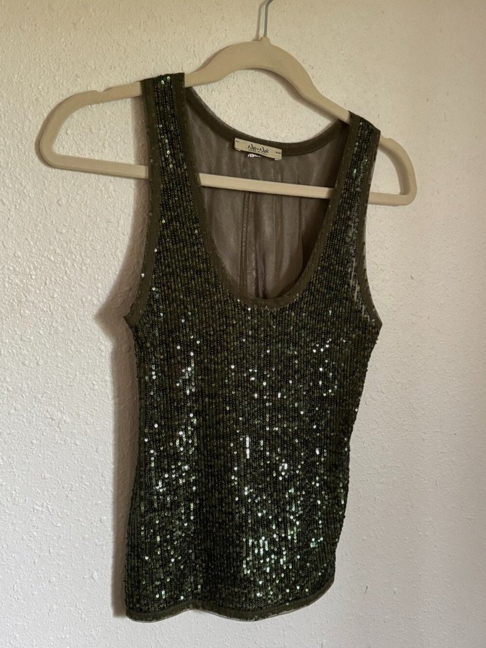 No-Na Italian Sequin Top